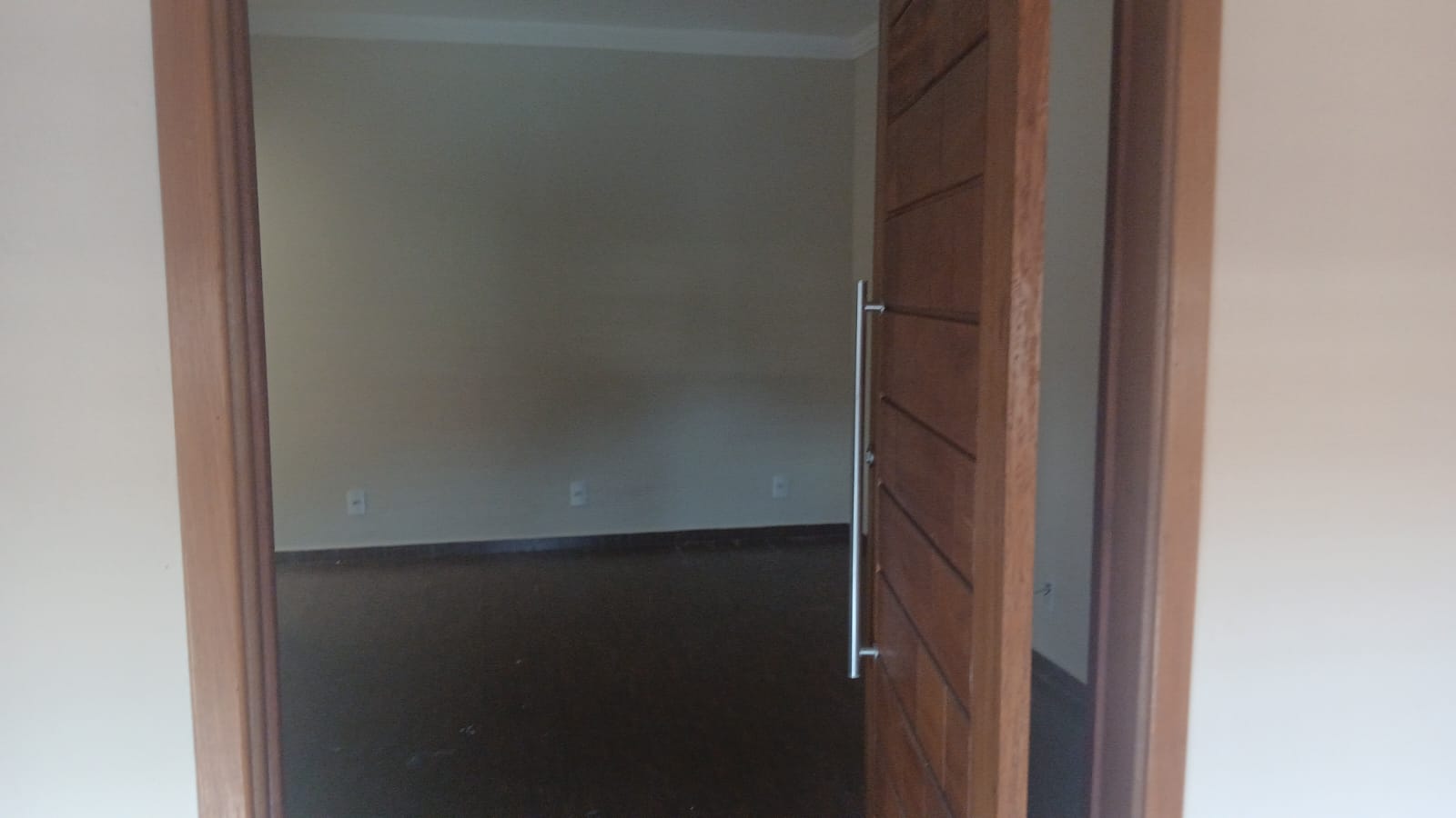 CASA, 3 qtos (1 st), 350 m².