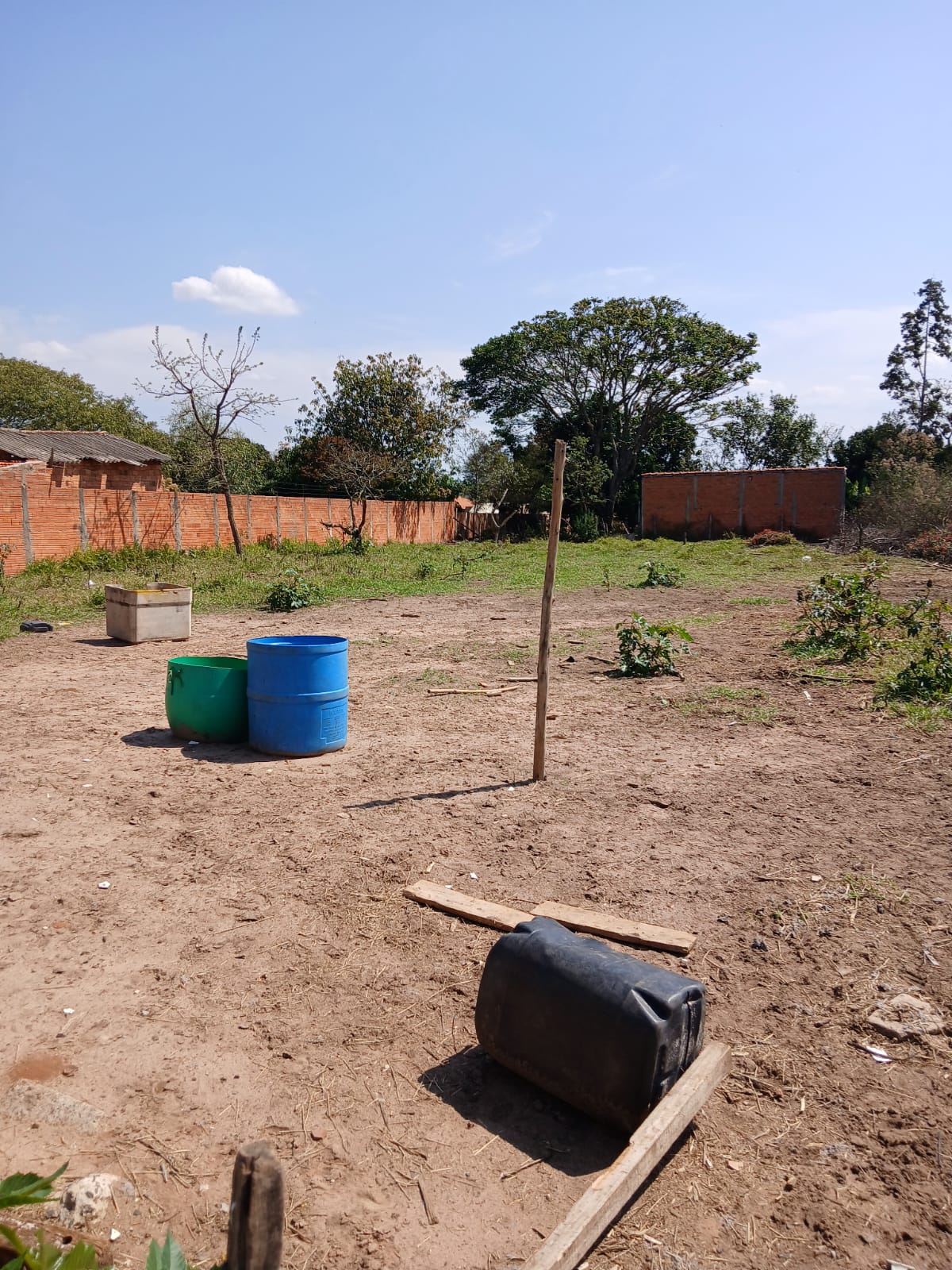 TERRENO.