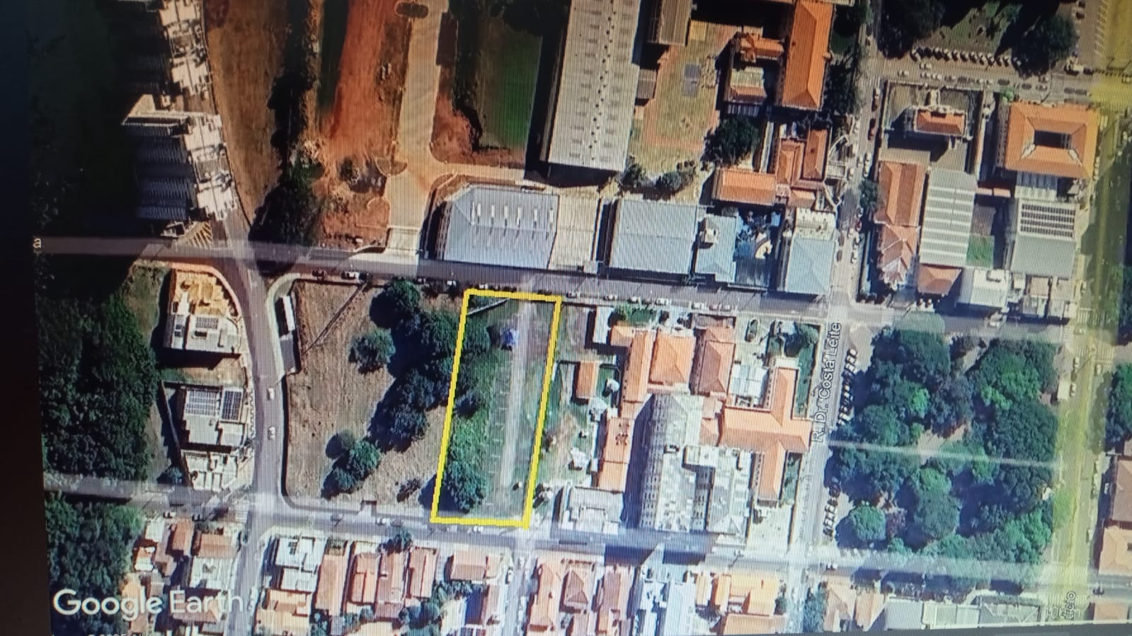 TERRENO, 2400 m².