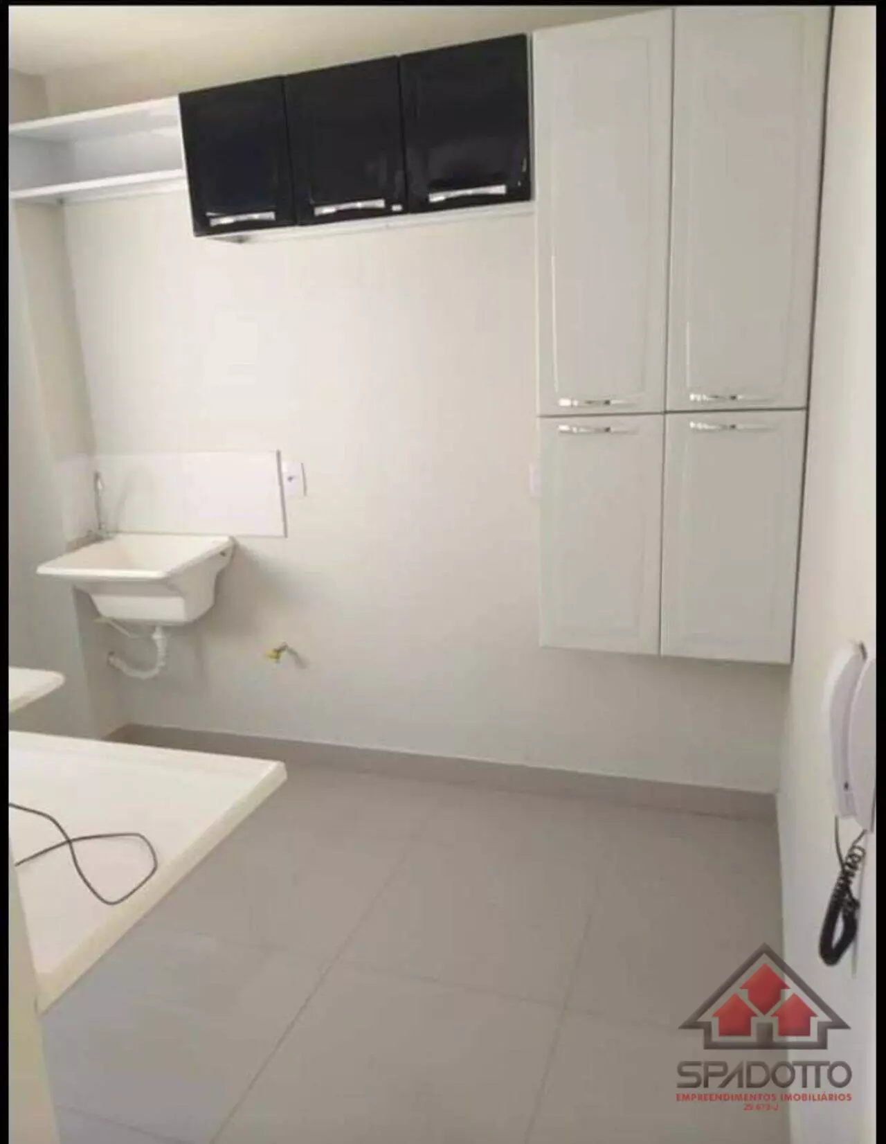 APARTAMENTO, 2 qtos, 40 m².