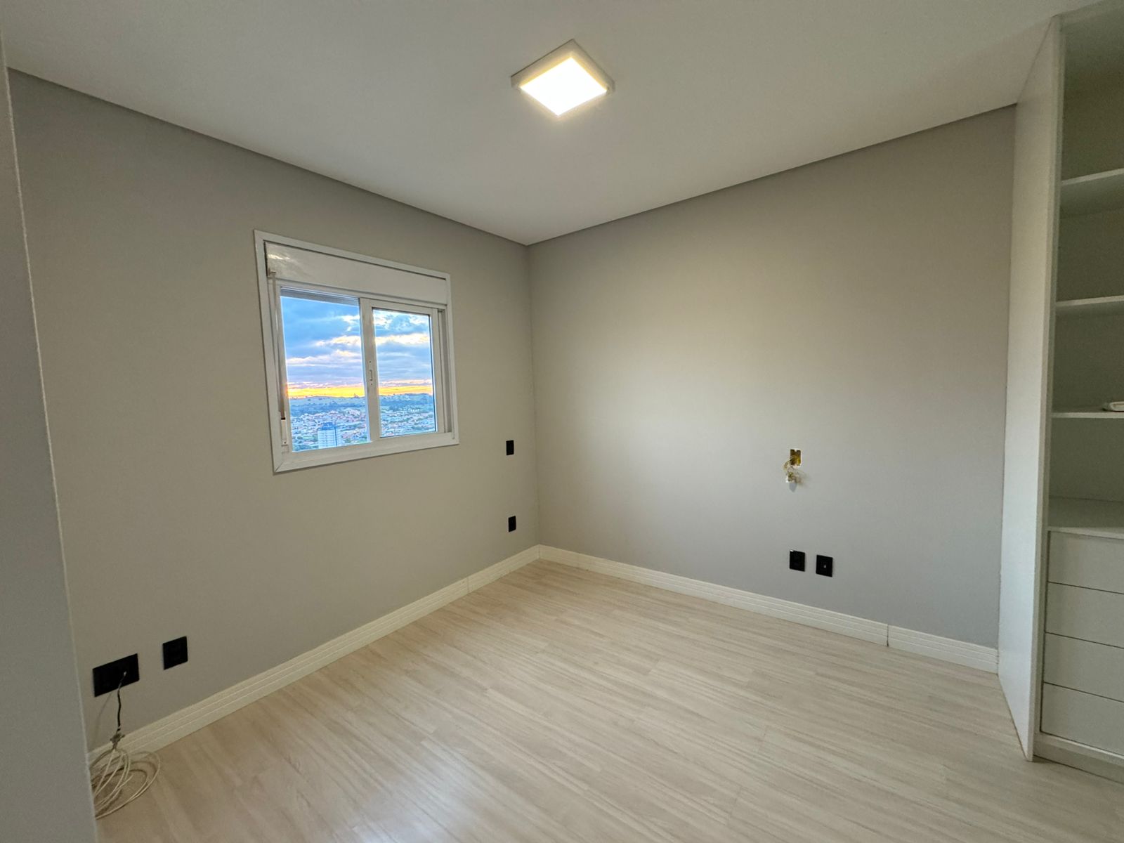 APARTAMENTO, 1 quarto (1 st).