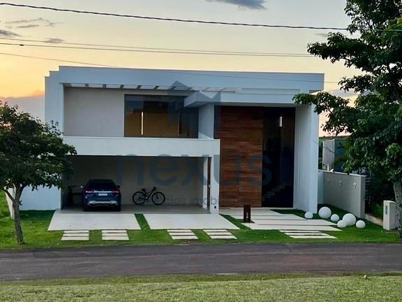 CASA, 4 qtos (4 st), 708 m².