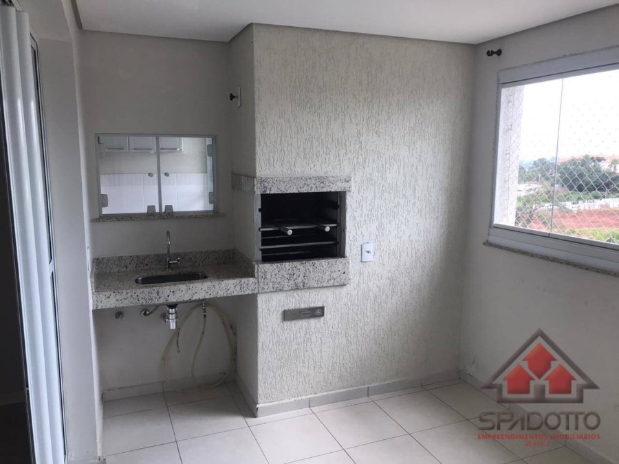 APARTAMENTO, 3 qtos (1 st), 111 m².