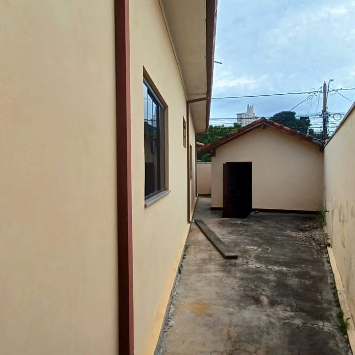 CASA, 3 qtos, 512 m².