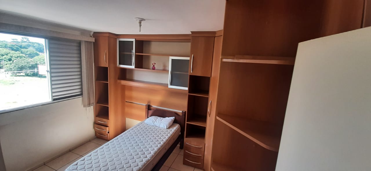 APARTAMENTO, 2 qtos.