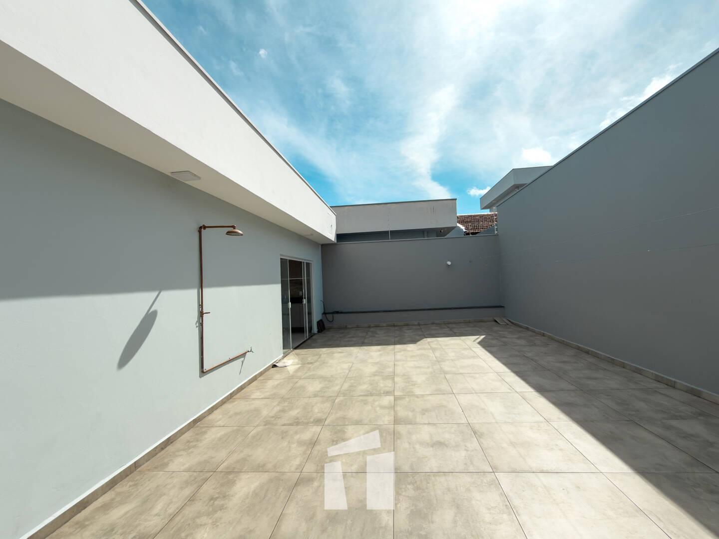 CASA, 3 qtos (1 st).