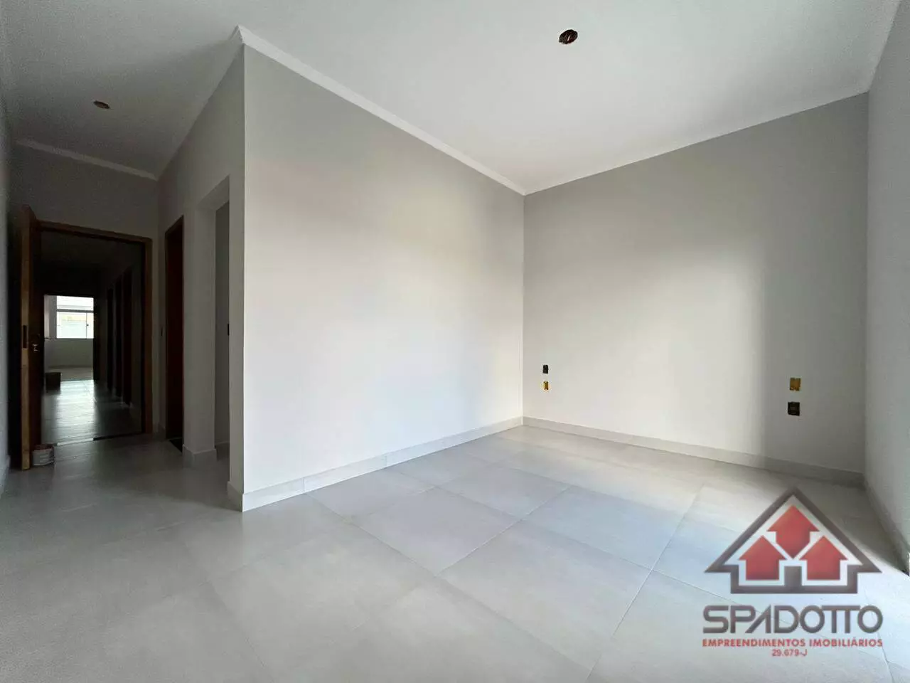 CASA, 3 qtos (1 st), 180 m².