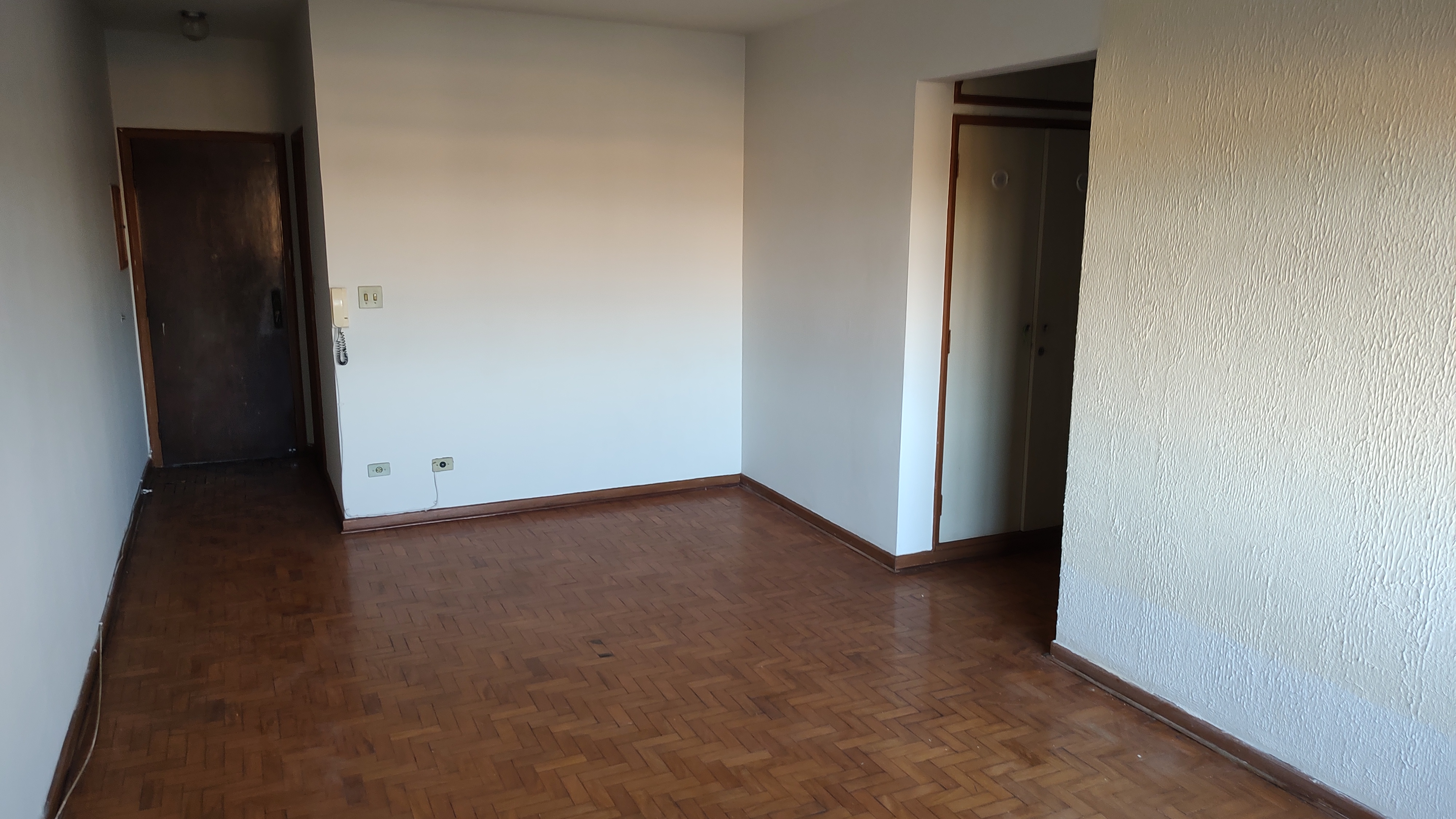 APARTAMENTO, 3 qtos (1 st).